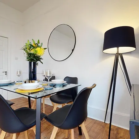 Large Dulwich 3 Bedroom Apartment Near Kings College Hospital Londres Exterior foto